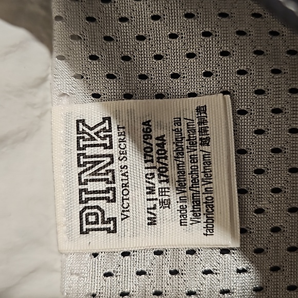 Victoria secret pink anorak - Picture 3 of 5